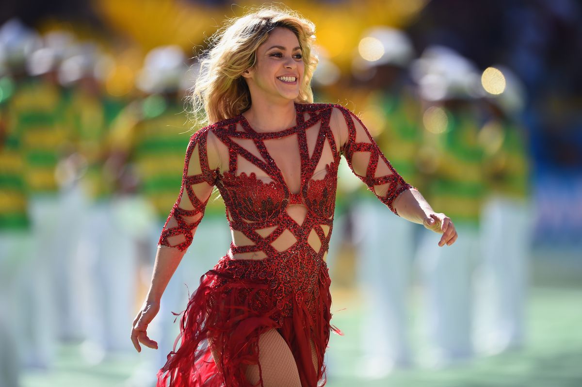 Shakira performs during the closing ceremony prior to the 2014 FIFA World Cup Brazil Final match between Germany and Argentina
