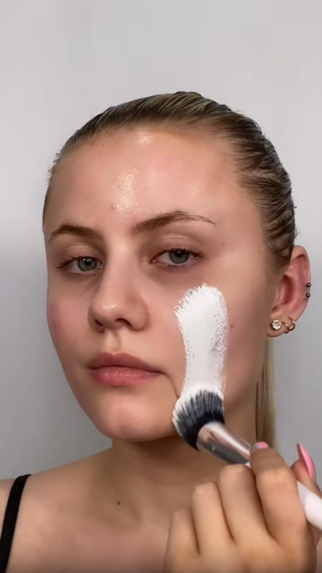 Creative makeup ideas inspired by the tiny world of insects