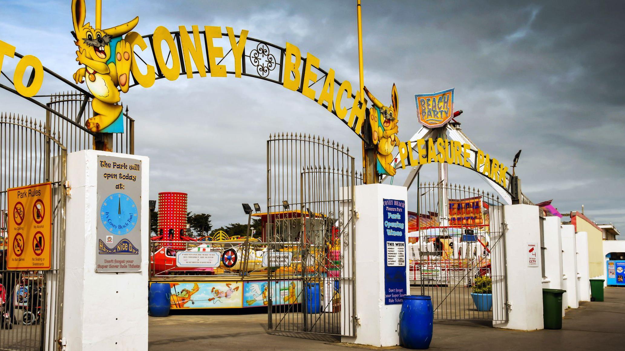 Nearly 1,000 new homes are set to be built on the site of the former Coney Beach amusement park and surrounding area