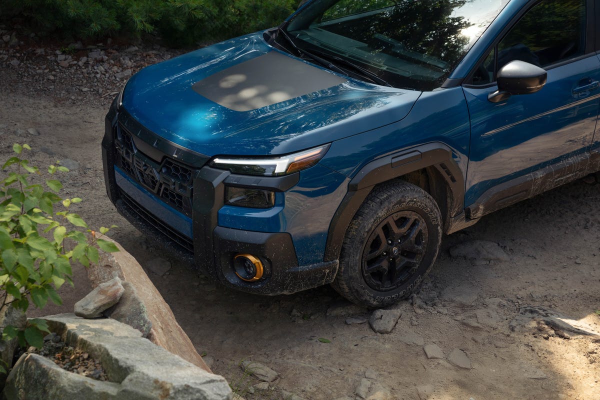2026 Honda Passport TrailSport Elite, 2026 Hyundai Santa Fe XRT, 2026 Subaru Outback Wilderness: Pics