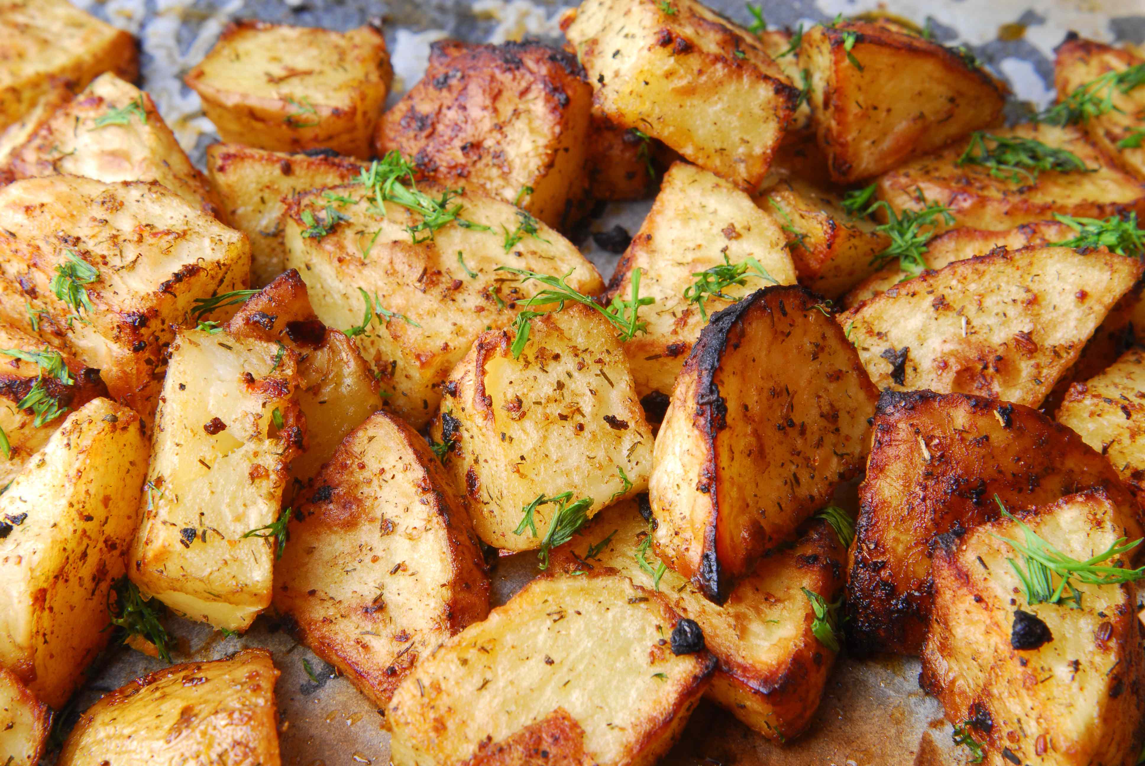 The best oil for crispy roasted potatoes, according to a chef
