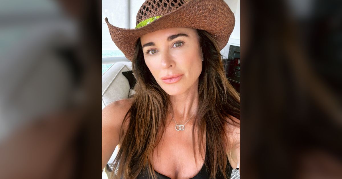 Kyle Richards celebrates being sober for 4 years: ‘I’m happy’