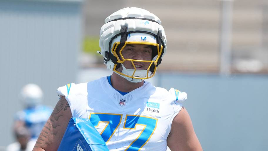 Los Angeles Chargers tackle Travis Burke during minicamp at The Bolt.