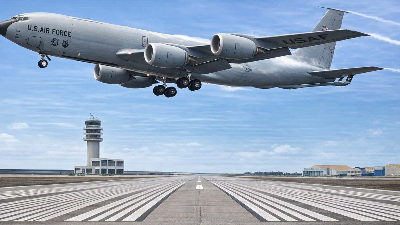 Watch a 70-year-old flying gas station refuel F-16s in midair