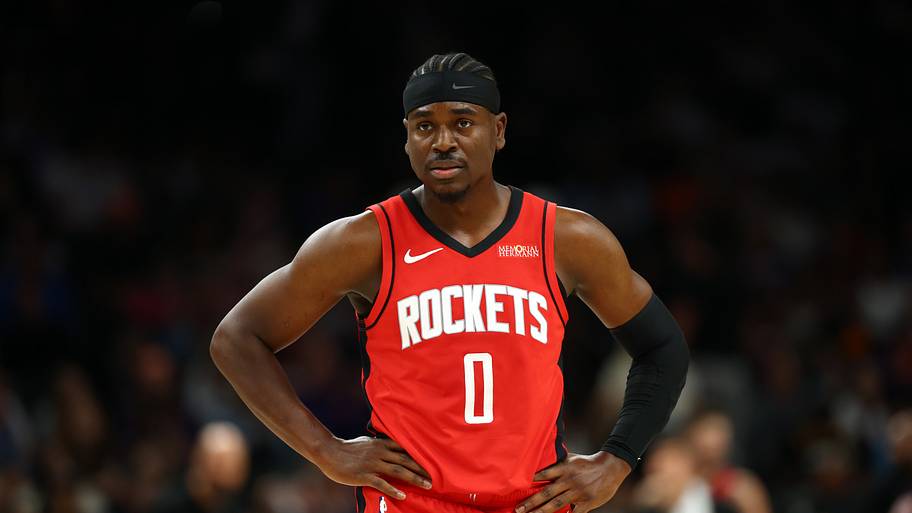 Houston Rockets guard Aaron Holiday