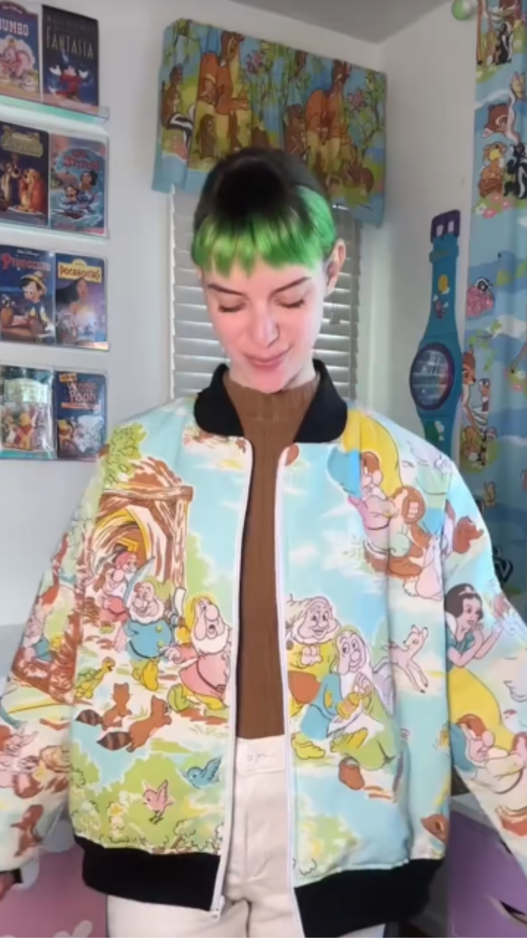Turning snow white curtains into a stylish DIY bomber jacket