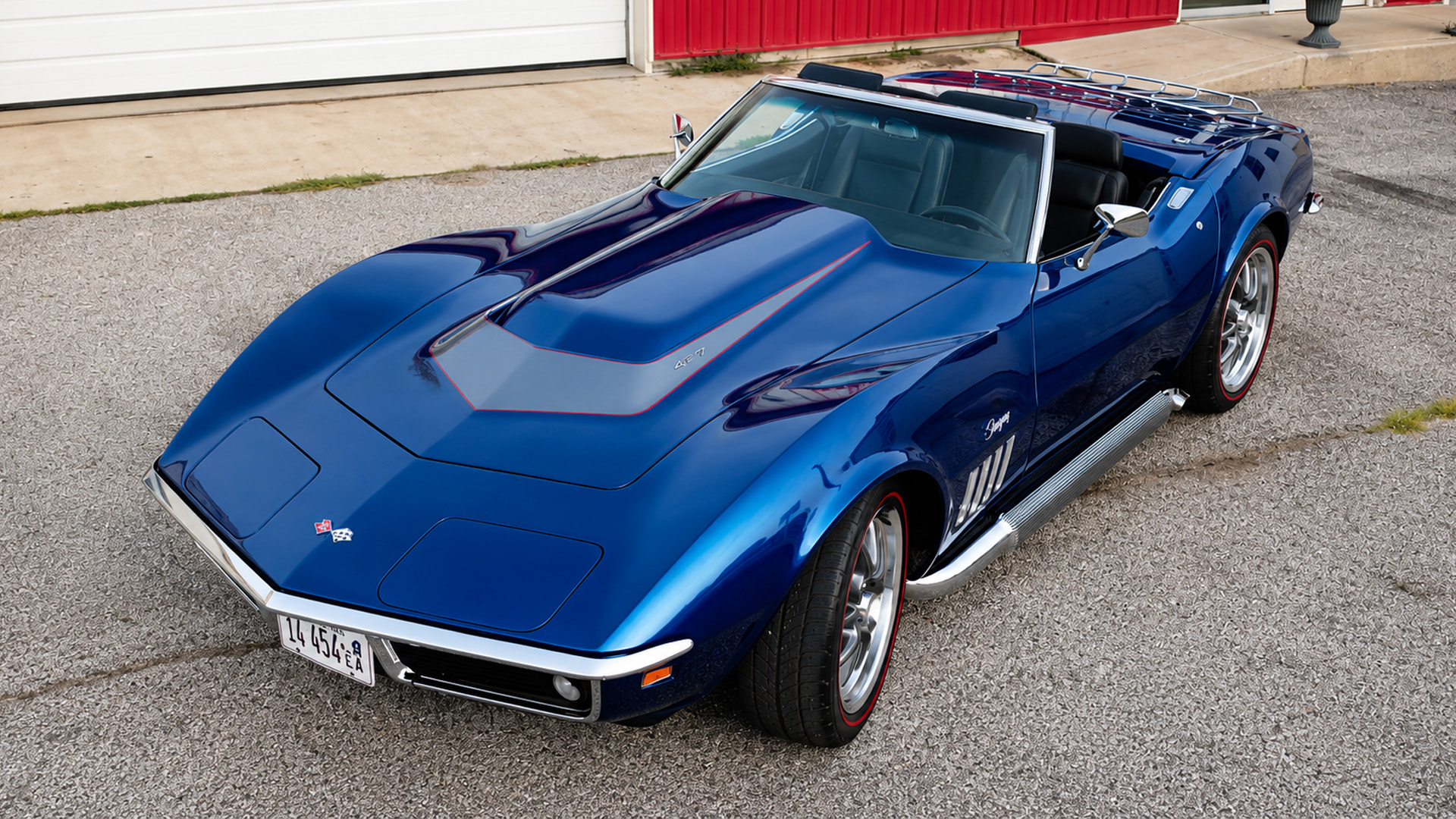 Classic Corvette 427 resto mod packs big power