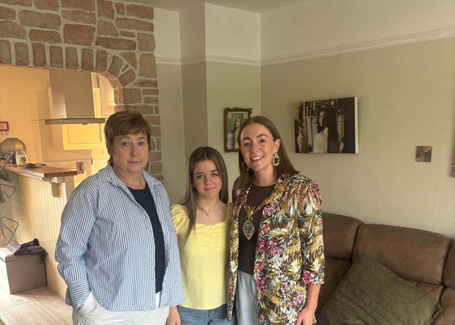 Caitlin with Teresa Breslin and Derry and Strabane Mayor Grace Uí Niallais