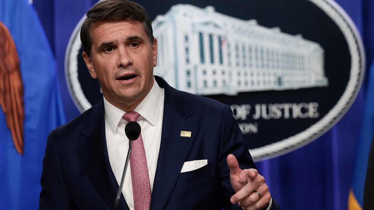 DOJ 'clown car' mocked for court flubs over reporter subpoenas