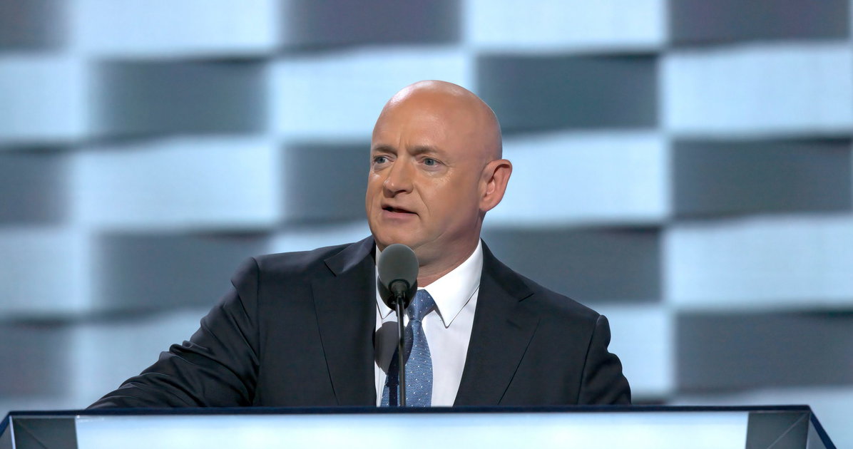 “What the hell?”: Democrat calls Trump “disabled” in response to “disgusting” question about wife