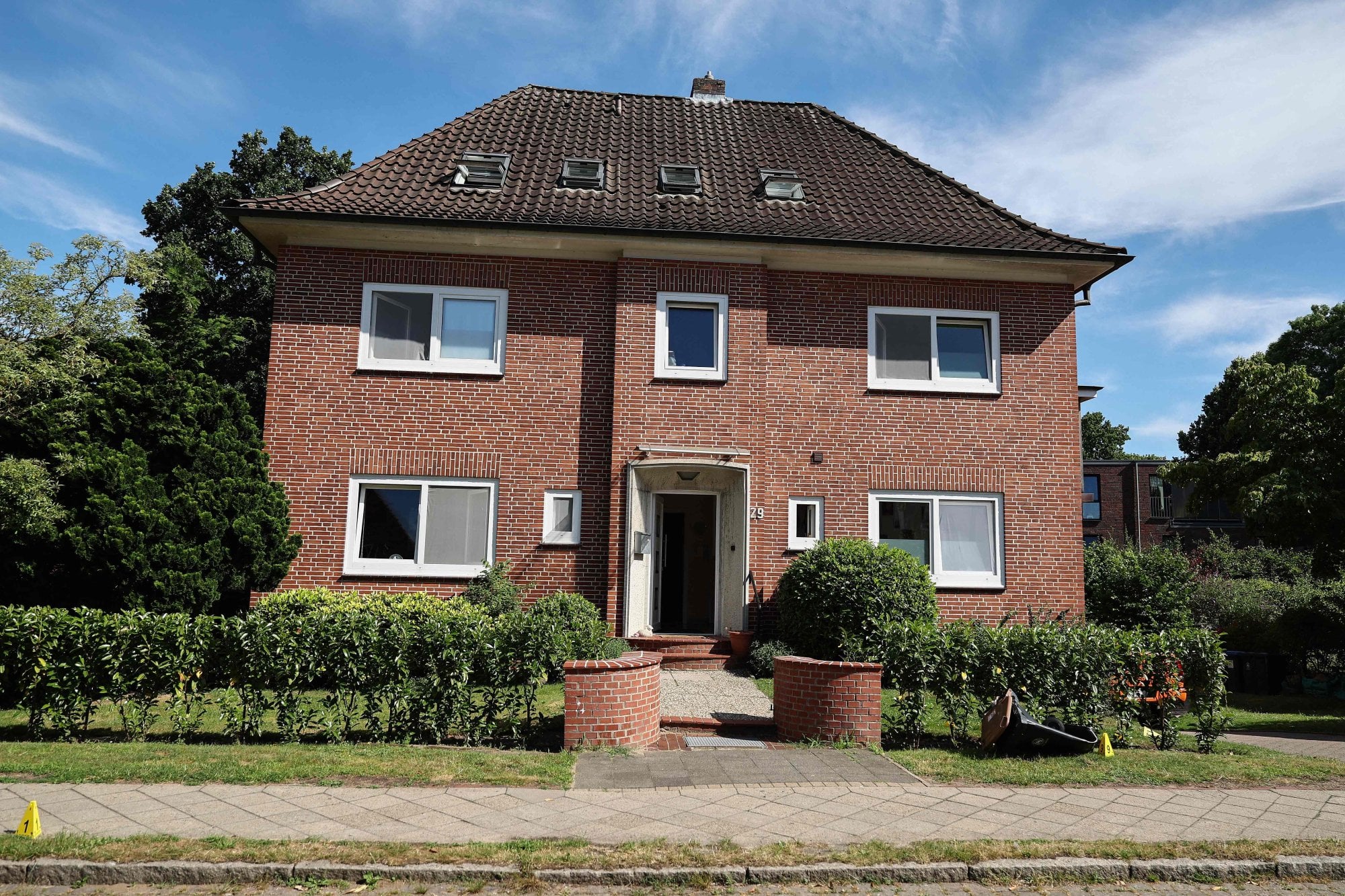 Suspect in German mass shooting kills himself in jail