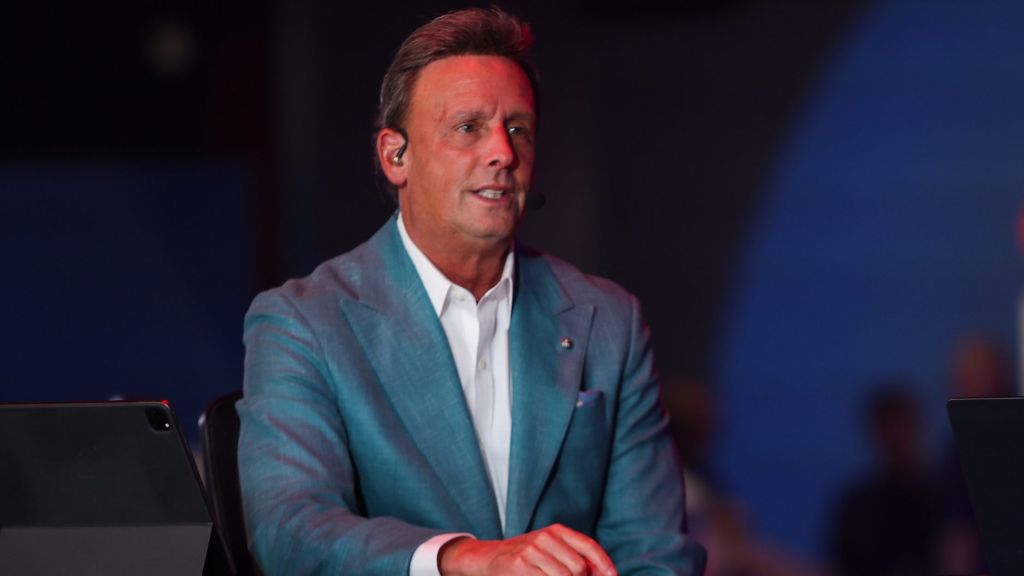 ESPN to Lay Off Karl Ravech After More Than 30 Years
