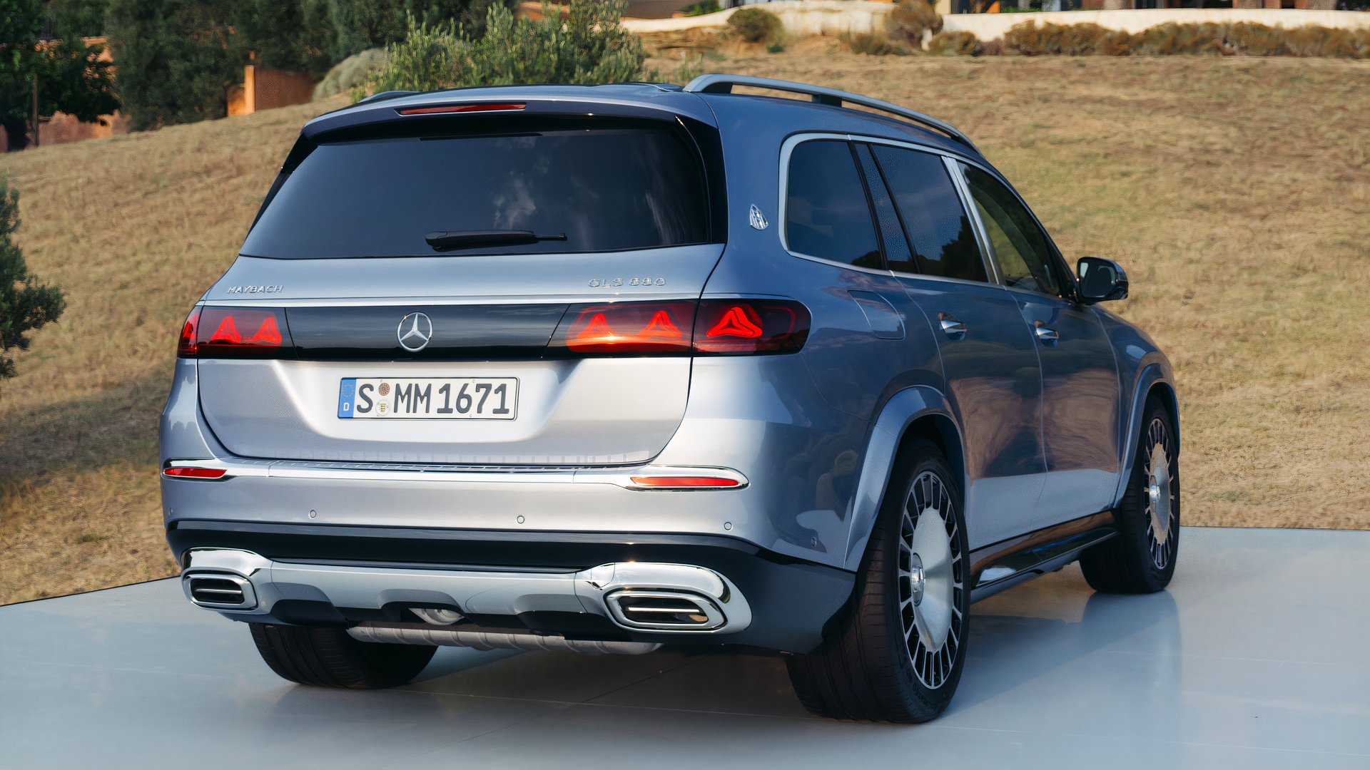 2027 Mercedes Maybach GLS 680 Exterior