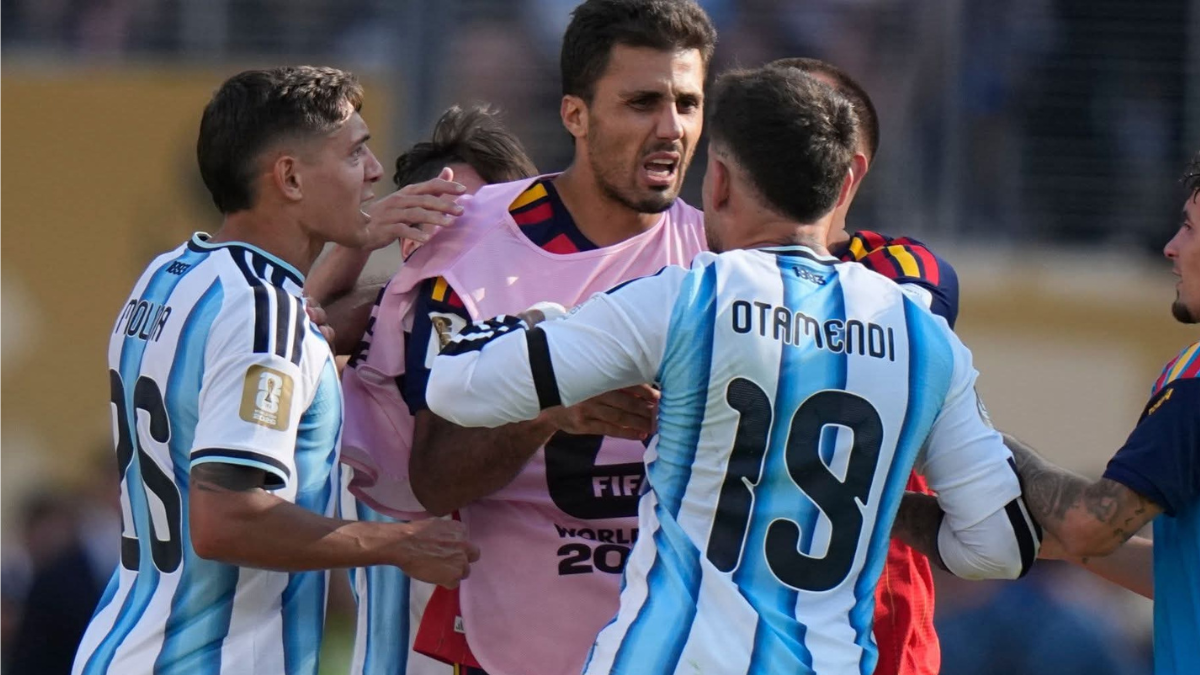“Talk Less, Man”: Nicolas Otamendi’s World Cup Final Blowup At Rodri Revealed