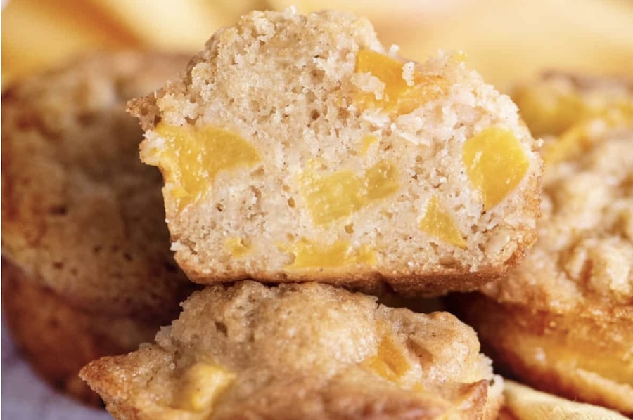 Sweet and summery peach cobbler muffins