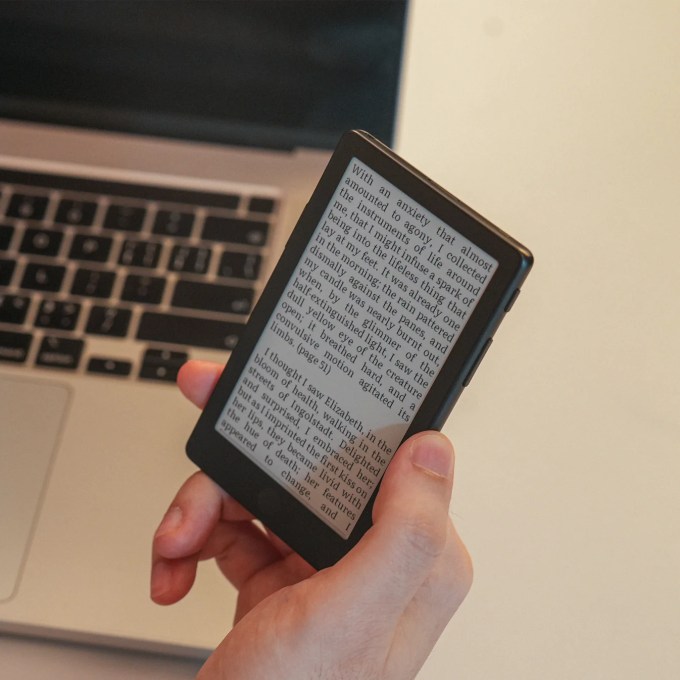 The Xteink X4 Pro could be the tiny e-reader of your dreams