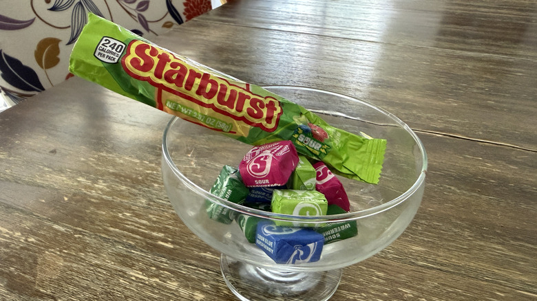 Starburst Sour in glass bowl on wooden table