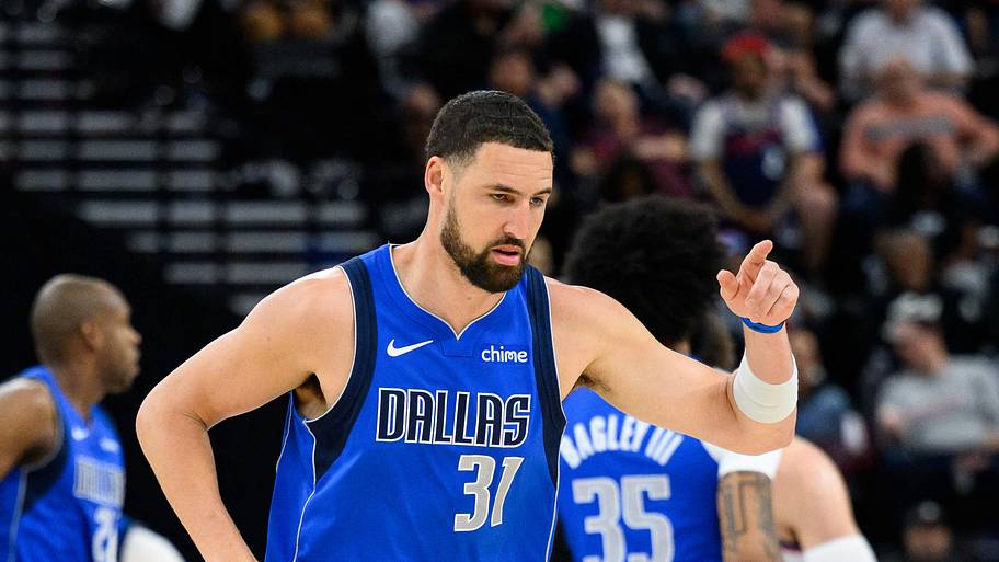 Dallas Mavericks guard Klay Thompson