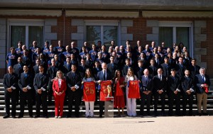 MADRID, SPAIN - JULY 20: Crown Princess Leonor of Spain, King Felipe VI of Spain, Queen Letizia of Spain and Princess Sofia of Spain pose with the Spain squad and the World Cup trophy as the Spain team visit Zarzuela Palace ahead of the FIFA World Cup 2026 Trophy parade on July 20, 2026 in Madrid, Spain. The final match of the FIFA World Cup 2026 was held at New York New Jersey Stadium in New Jersey between Spain and Argentina. (Photo by Carlos Alvarez/Getty Images)