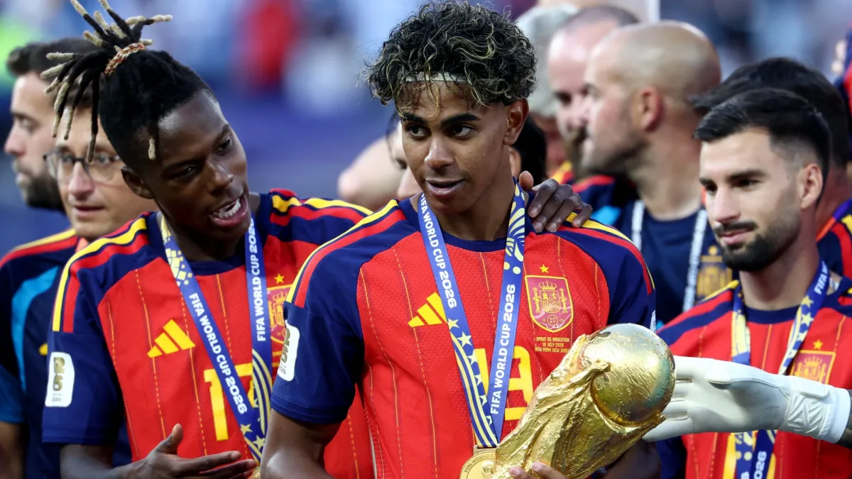 How Lamine Yamal trolled Leandro Paredes, Argentina during Spain's World Cup celebrations