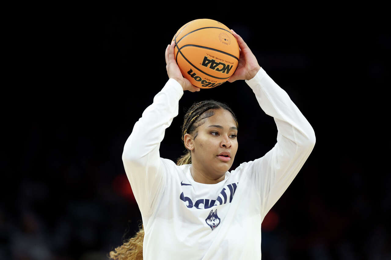 Sarah Strong is building her legacy as she leads UConn's next title chase: Mike Anthony