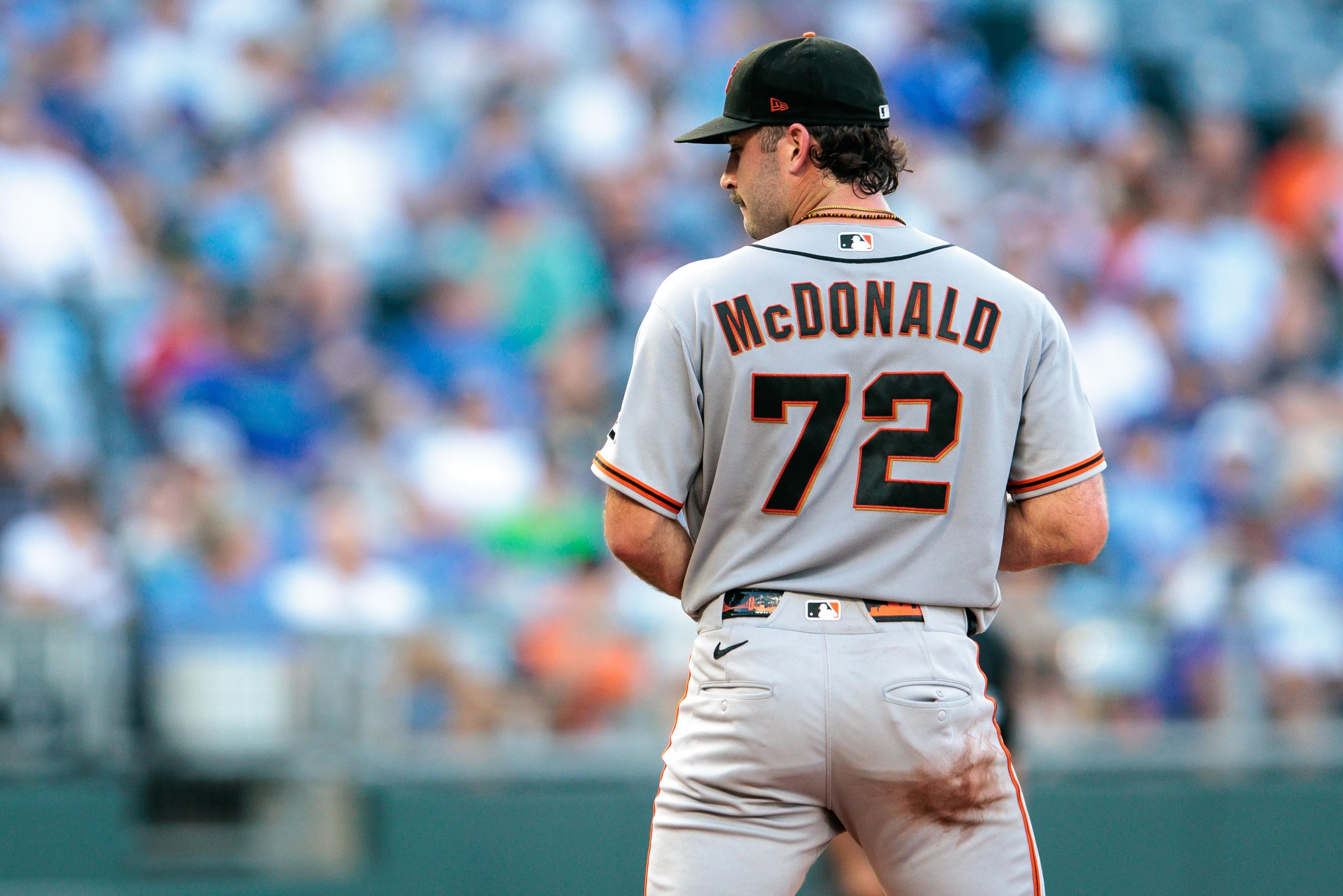 Giants place Trevor McDonald on 15-day IL, call up Tristan Beck