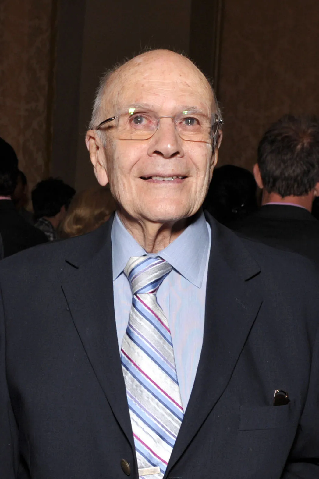 Dixon Dern dead: Influential entertainment lawyer was 97