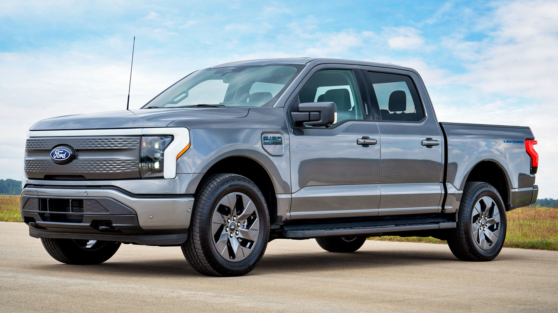 The Ford F-150 Lightning is almost sold out, but you can save $20,000 if you’re quick