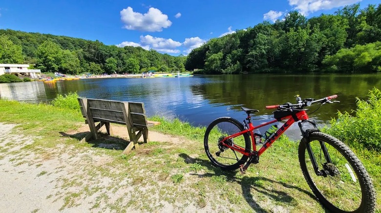 New Jersey's park with lake fun and scenic trails is a family-friendly getaway for a day trip outside NYC