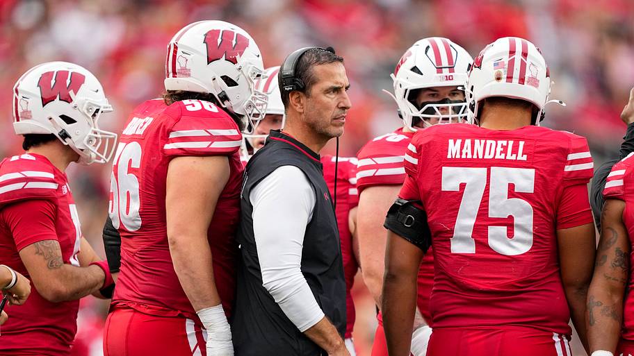 Wisconsin vs. Notre Dame ticket prices are rising fast as Week 1 approaches