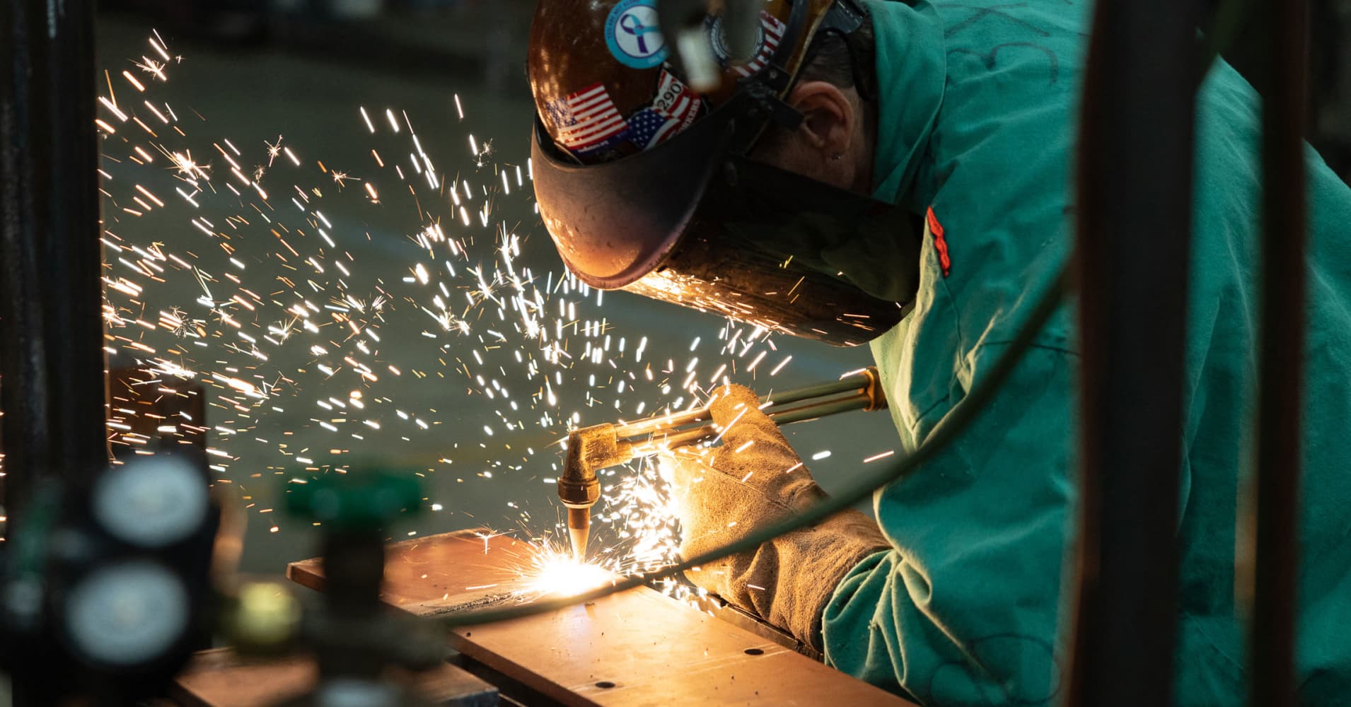 BlackRock, Carhartt, Ford and Google launch skilled trades workforce initiative