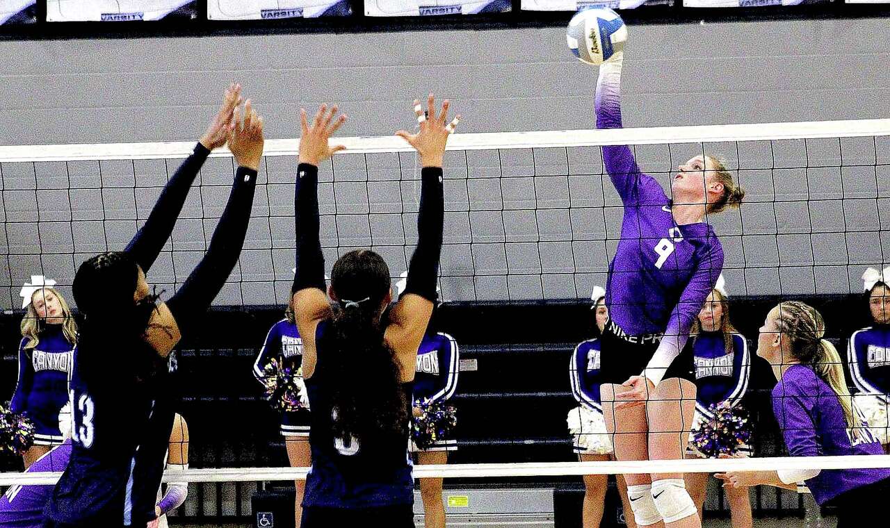 Lady Eagles' experience key to making 4A state volleyball tourney