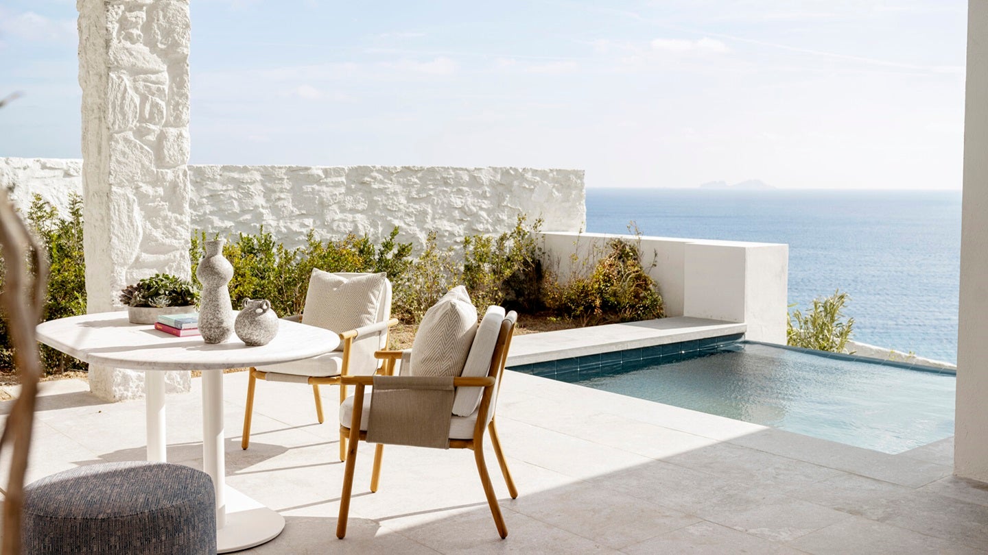 Hotel 2 Four seasons