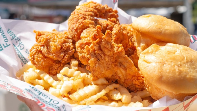 Ezell's Famous Chicken combo with crinkle fries and rolls