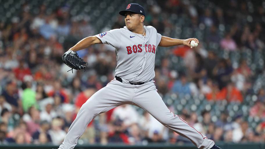 Red Sox pivot away from Ranger Suárez, but don't panic just yet
