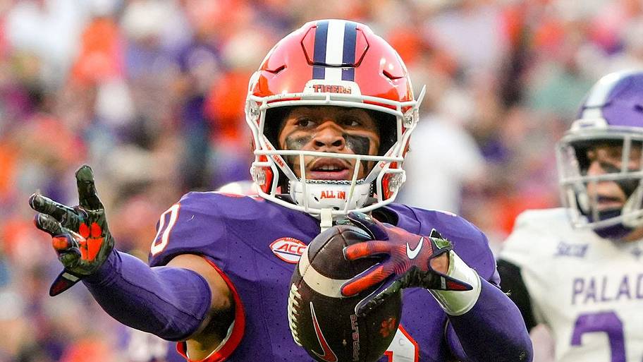 Commanders may have quietly cleared the runway for a stunning rookie surge