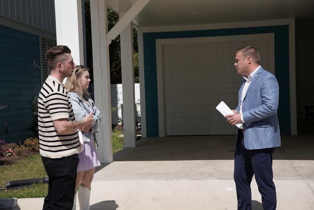 The couple went house-hunting with a real estate agent in the southern coastal city while considering a relocation for Dooley's new career.