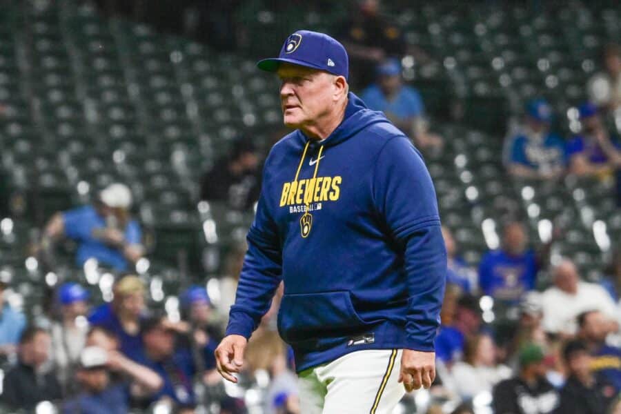 Milwaukee Brewers: 2x All-Star pitcher labeled as fit for team before trade deadline