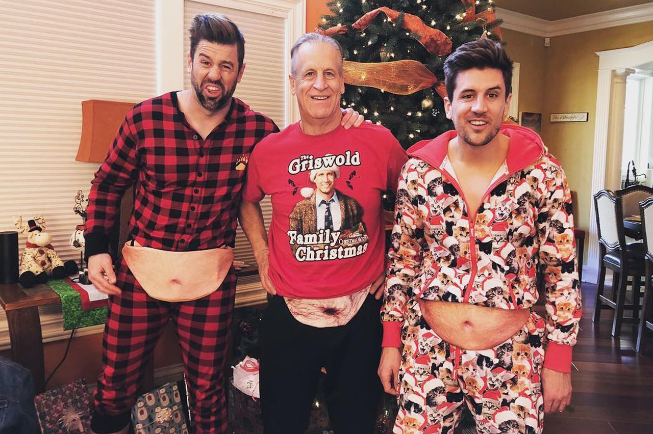 Luke Rodgers and Jordan Rodgers with their dad in December 2017.