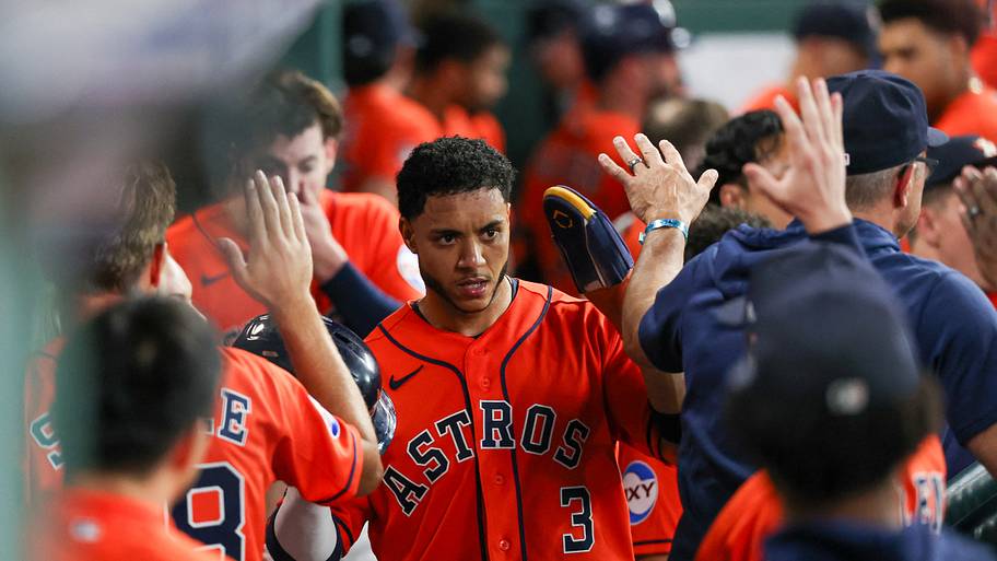 Astros' Bats Come Alive in Crucial Series-Opening Win Over Marlins