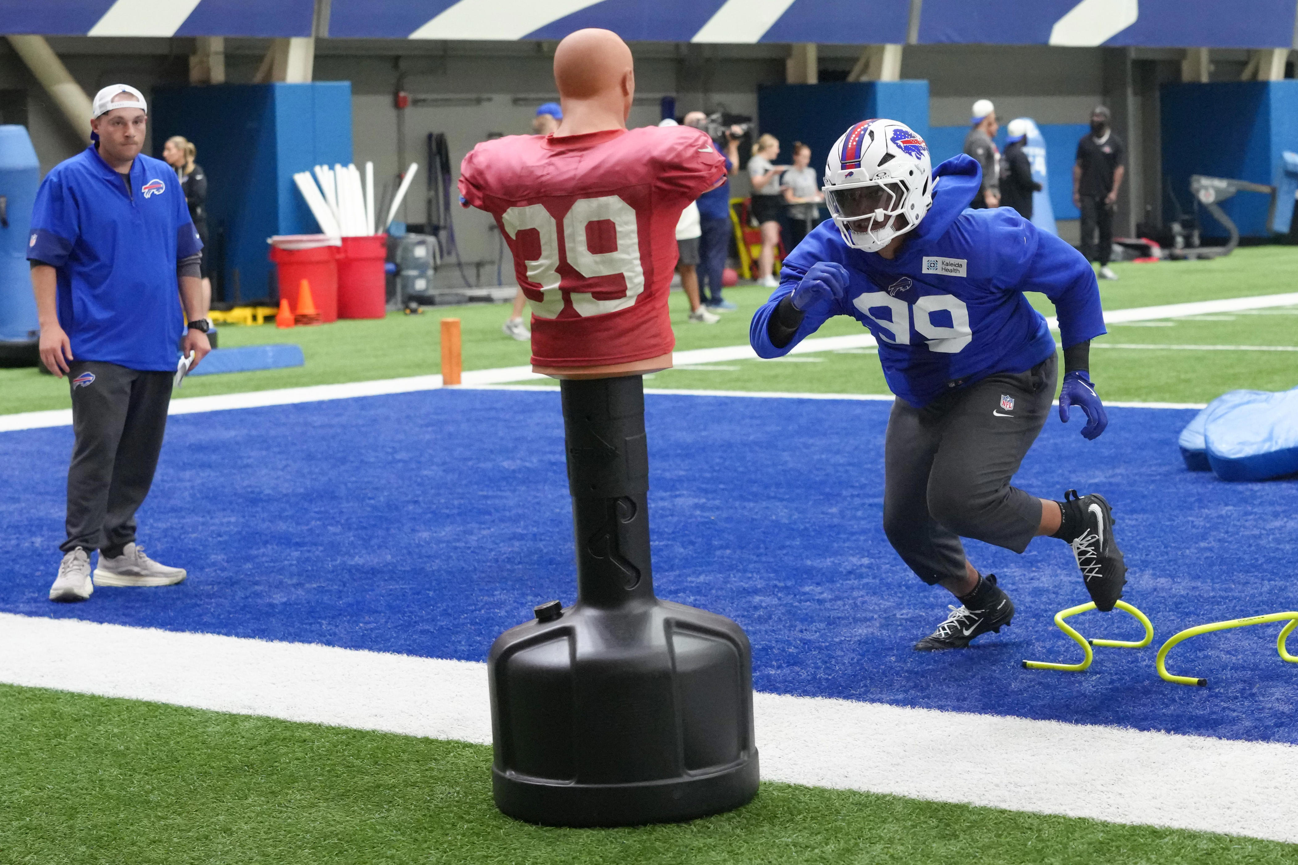 Bills may not need to rush their top draft pick onto the field
