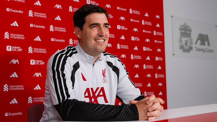 Andoni Iraola refuses to hold back on the two positions Liverpool must reinforce this transfer window