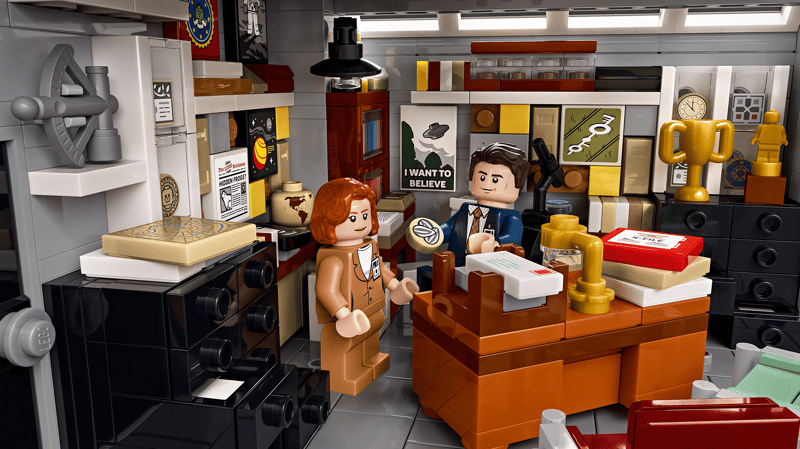 LEGO reveals first X-Files Ideas set with Mulder, Scully minifigures