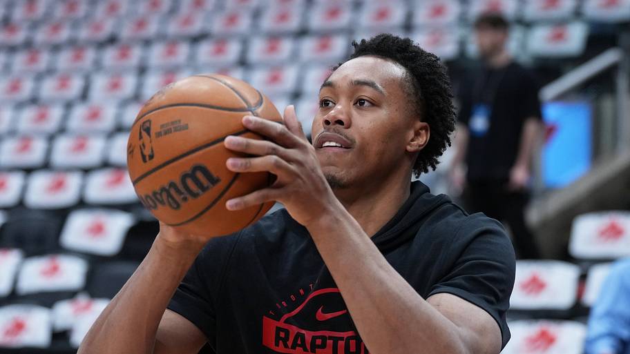 May 1, 2026; Toronto, Ontario, CAN; Toronto Raptors forward Scottie Barnes (4) takes jump shots before game six.