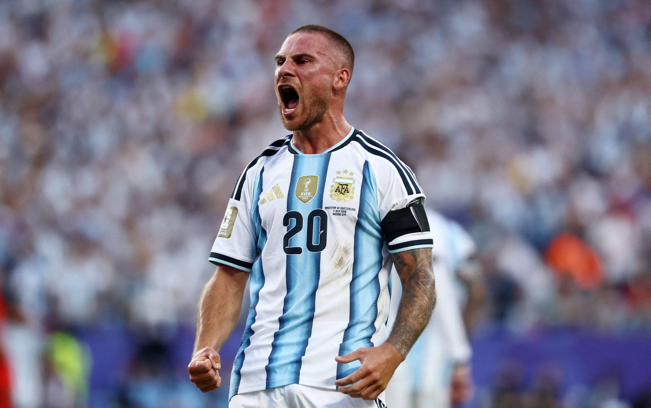 Alexis Mac Allister celebrates scoring against Switzerland at the World Cup