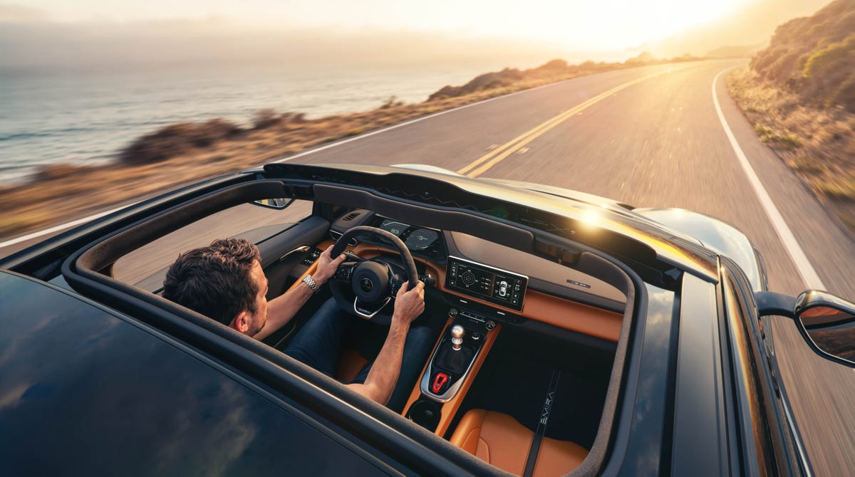 Lotus Emira 420 Sport: Photo Gallery