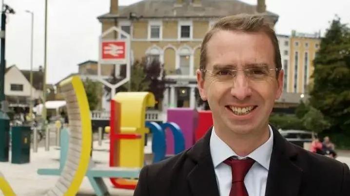 Peter Taylor wants Andy Burnham to commit to funding a hospital rebuild in Watford