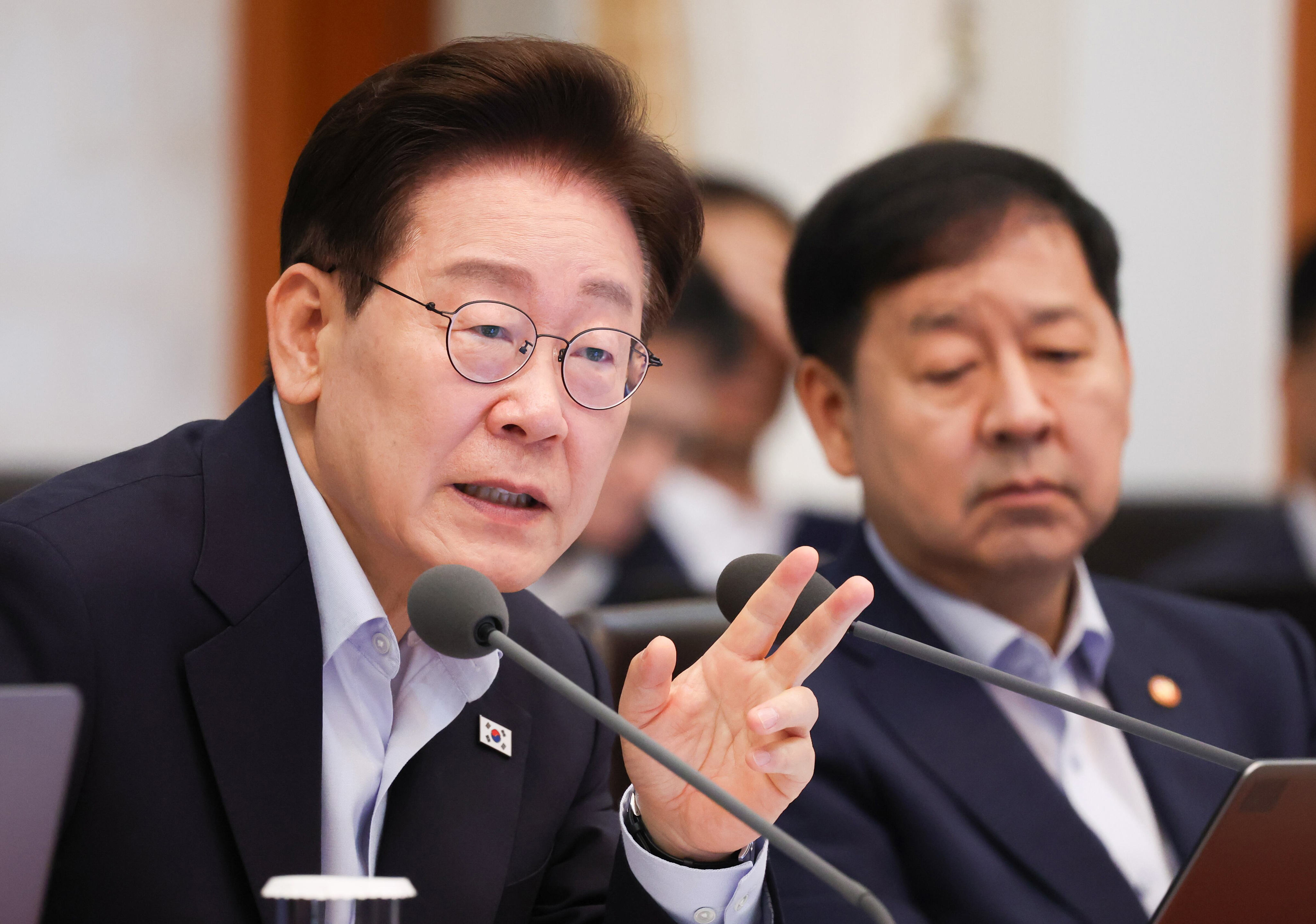 President Lee Jae Myung's home sale sparks mortgage controversy