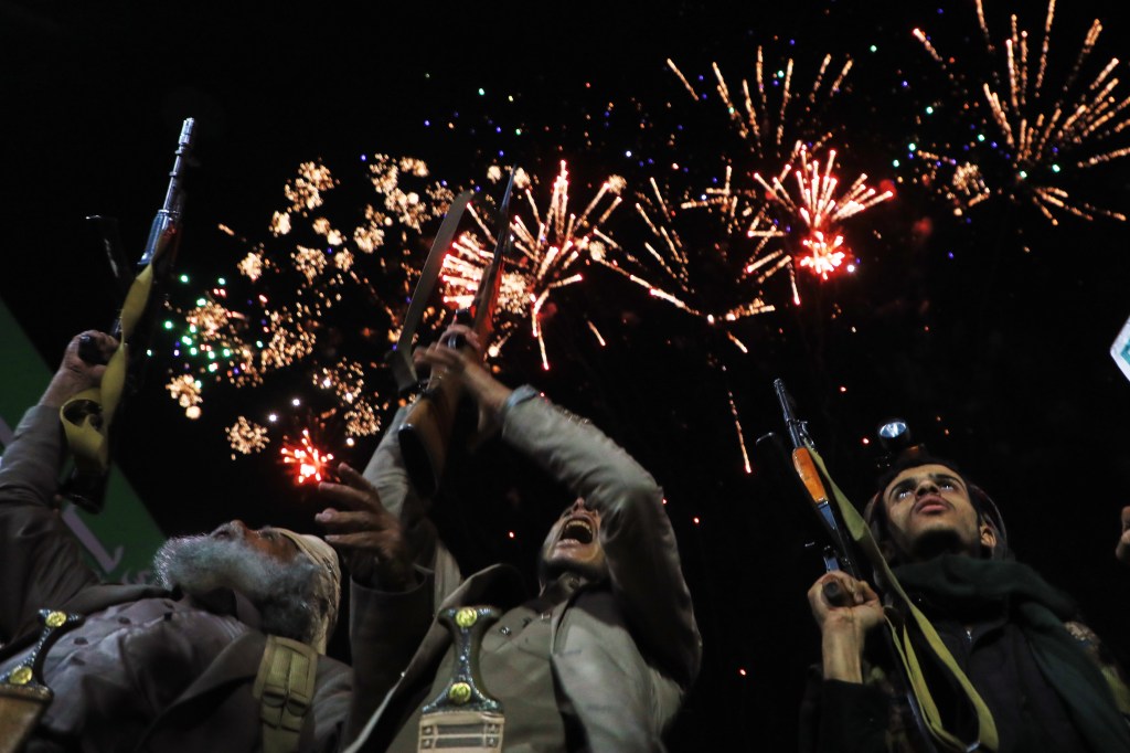 Iran's Yemen ally warns Saudi Arabia of "devastating strikes" as war widens