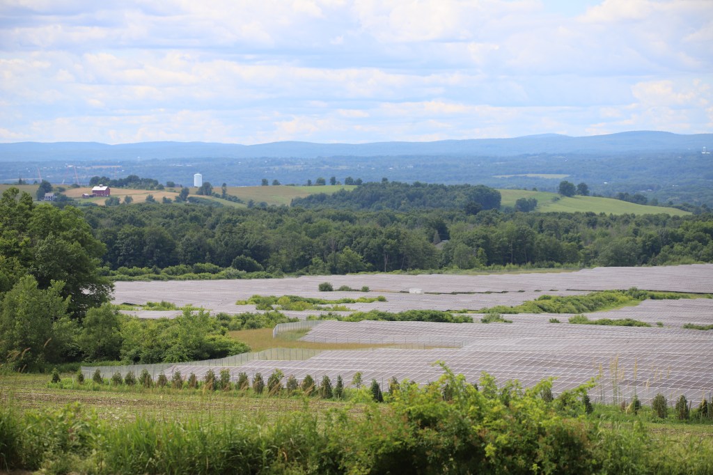 Feds — and a country music star — slam Gov. Hochul’s push to blanket upstate NY farmland with solar energy panels: ‘On-brand elitism’